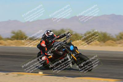 media/Dec-10-2023-SoCal Trackdays (Sun) [[0ce70f5433]]/Turn 10 Inside (140pm)/